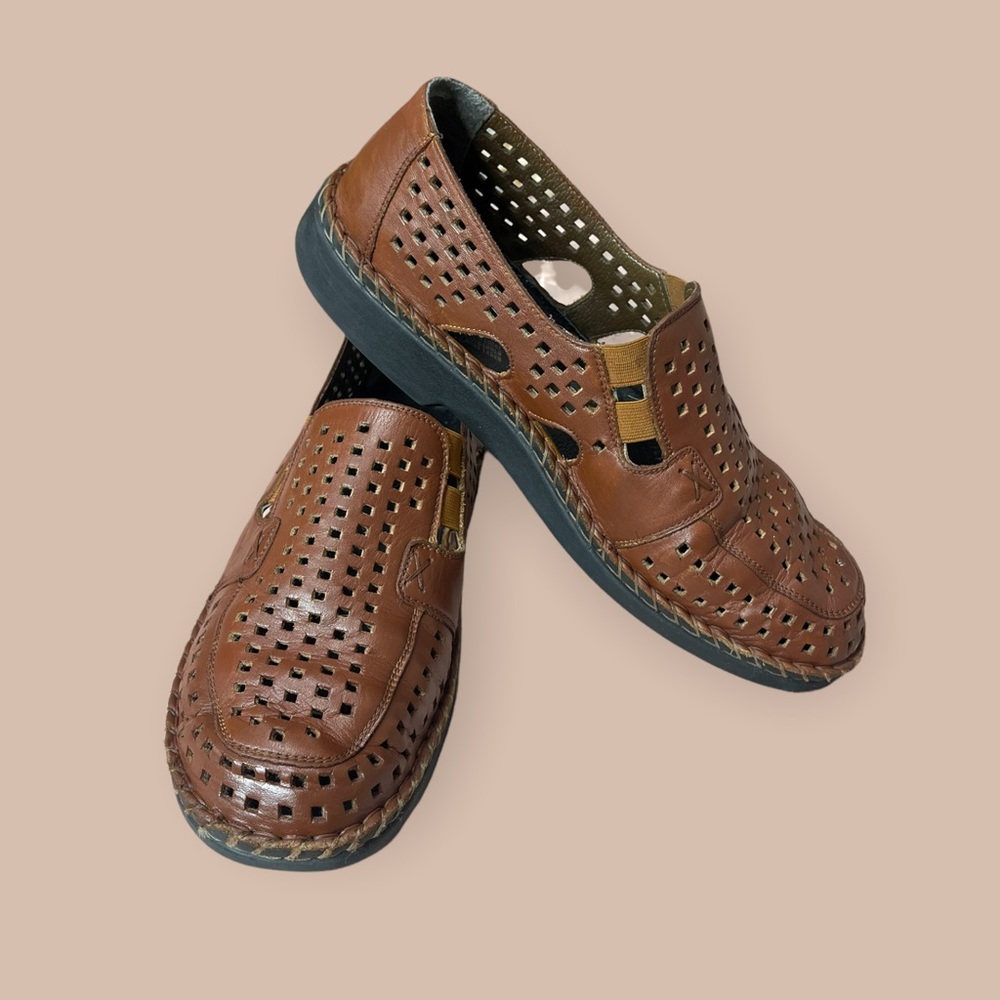 Rieker Leather Antistress Perforated
Susan Slip On Loafers 41/ 9.5